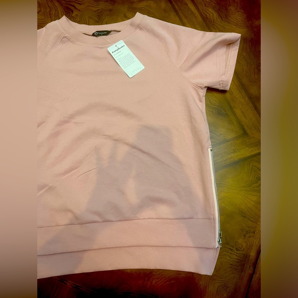 Pretty garden womens shirt size small